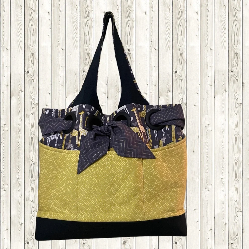 NEW Giraffe Print Dipper Bag Tote, Unique, Handmade, Pockets, Quilted